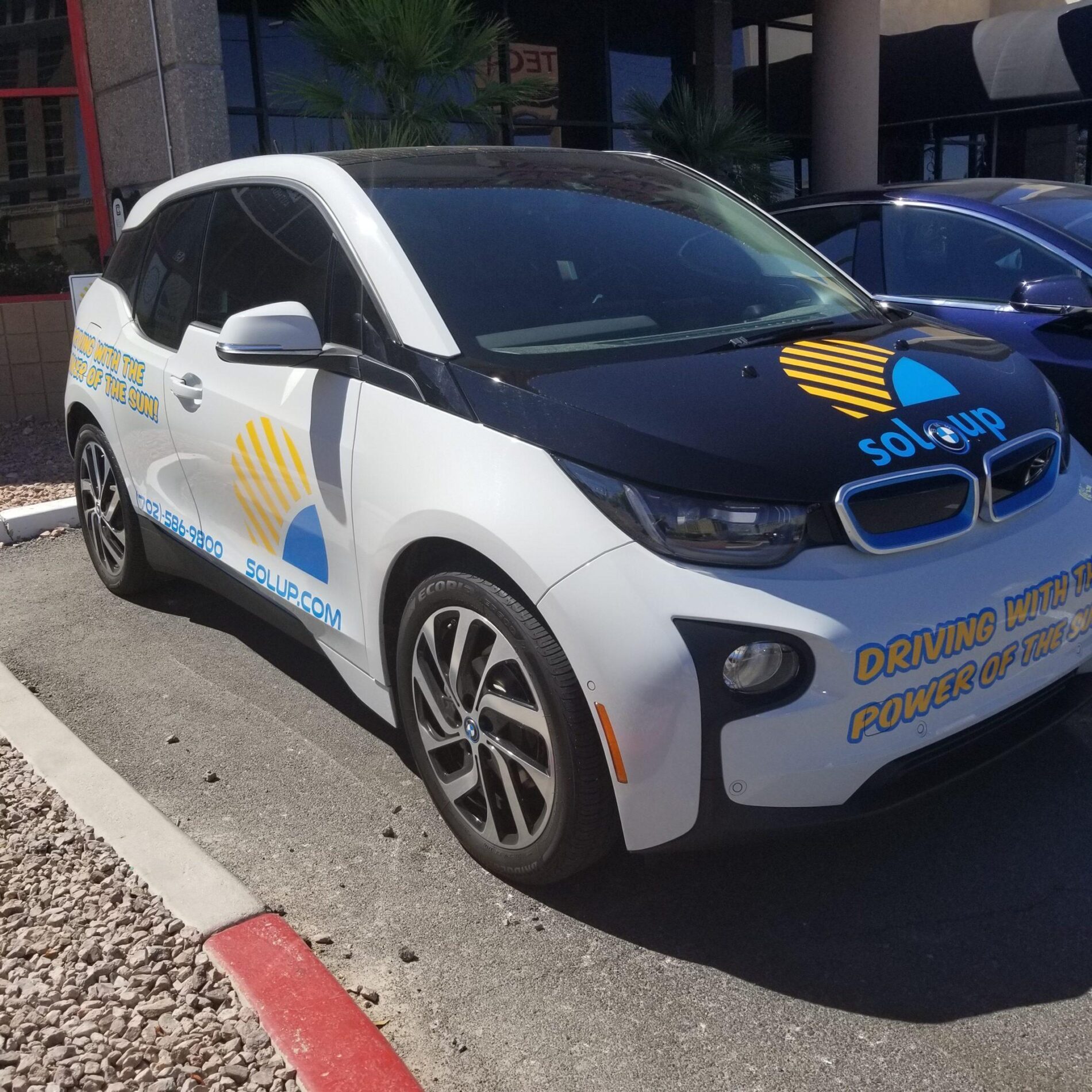 electric vehicle powered by solar energy
